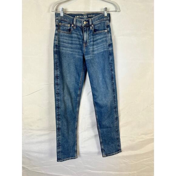 American Eagle 90s Straight Jean (NWOT) - Picture 2 of 5